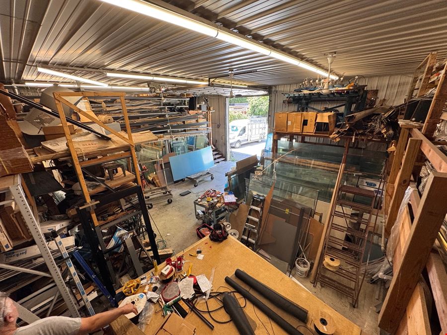 Hudson Valley - Glass Company with Real Estate