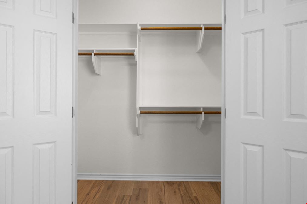 NORTHGATE FIVE-PLEX