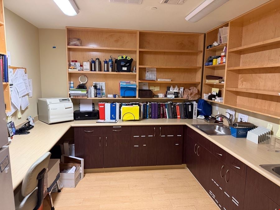 Hillcrest Professional Center