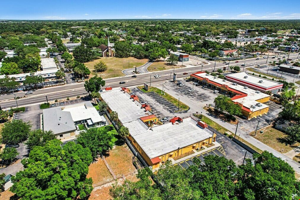Busch Commercial Plaza
