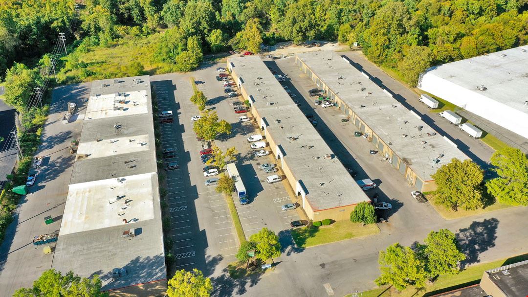 Enterprise Park - 2850, 2851, 2856 Lamb Pl