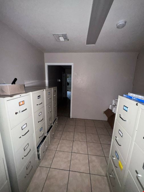 4335 Holden Rd