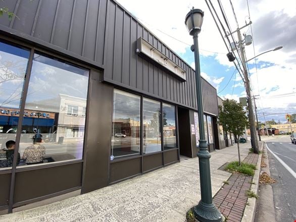 Preview of Retail space for Rent at 814-850 Merrick Rd 