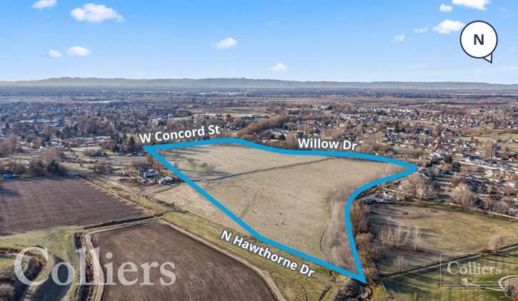 34 ± Acres For Sale in Middleton