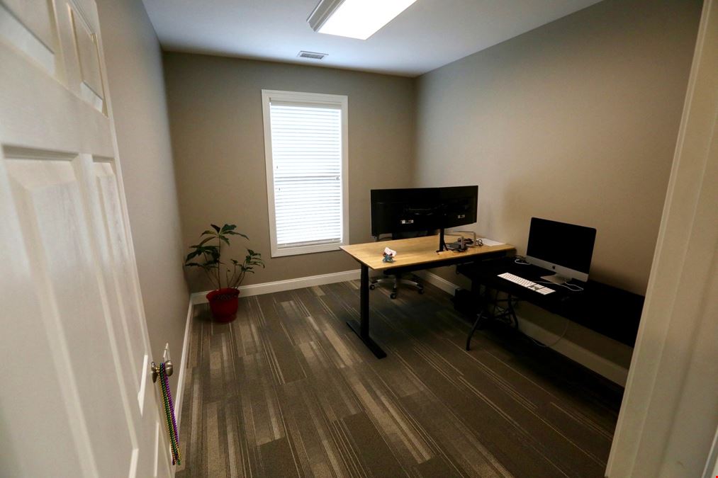 Modern, ground floor office suite