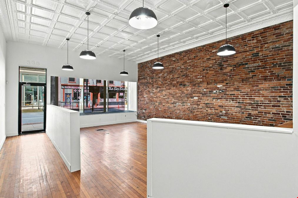 814 Main Street