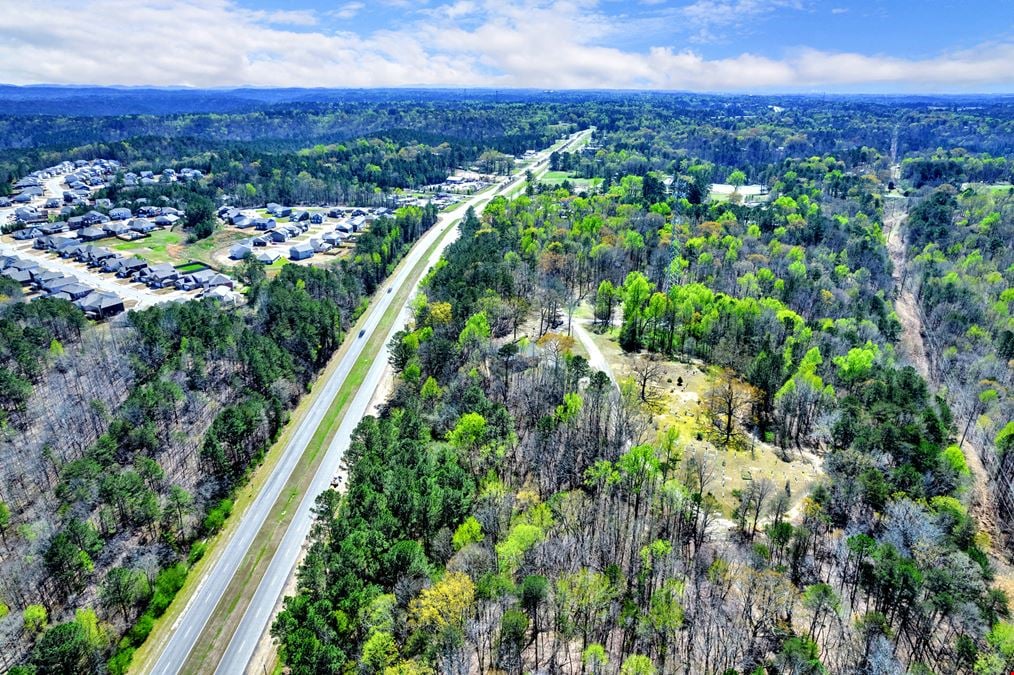 7026 Church Rd, Gardendale, AL 35071