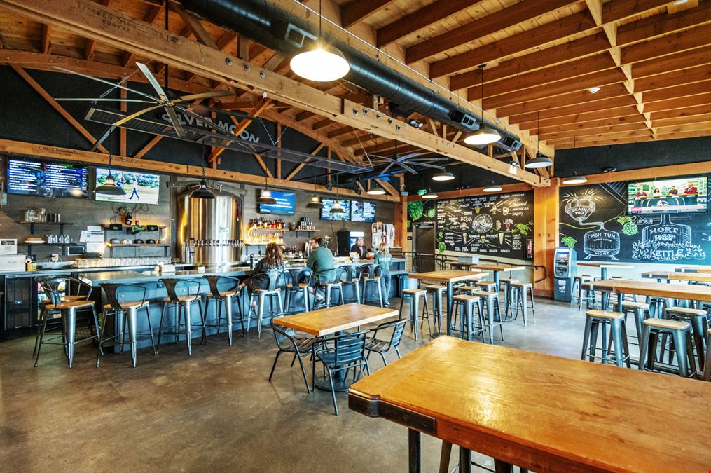 Silver Moon Brewing