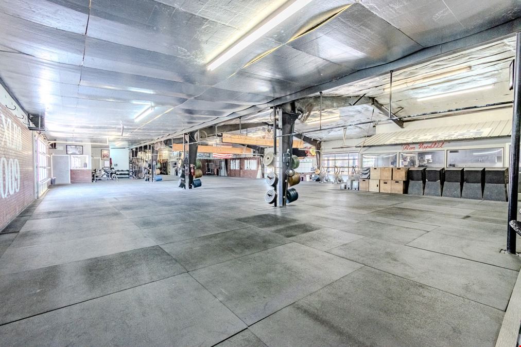 300 N Highway 35