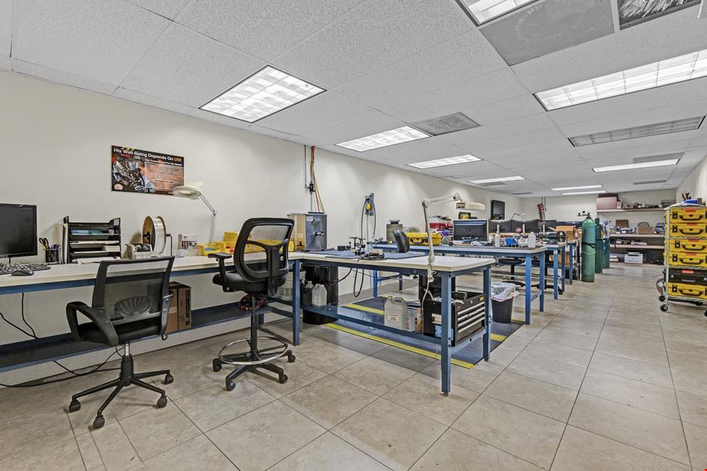 4790 NW 157th Street - 34,515 Sq. Ft.