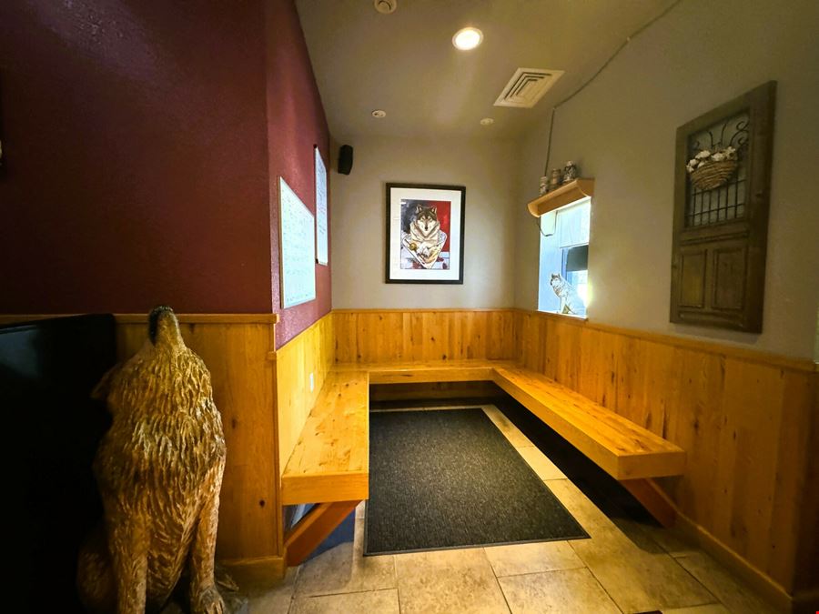 Well Established Turn-key Restaurant for Sale in Manchester