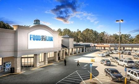 Preview of Retail space for Rent at 1065 Franklin Springs Street