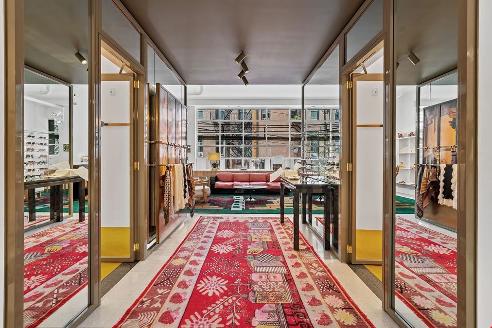 83 Newbury St
