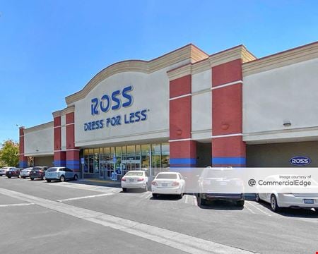 Preview of Retail space for Rent at 1029 East Shaw Avenue