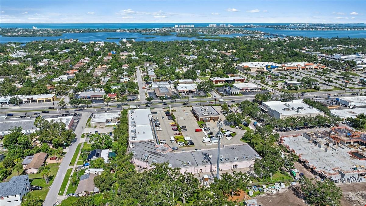 4141 S Tamiami Trl