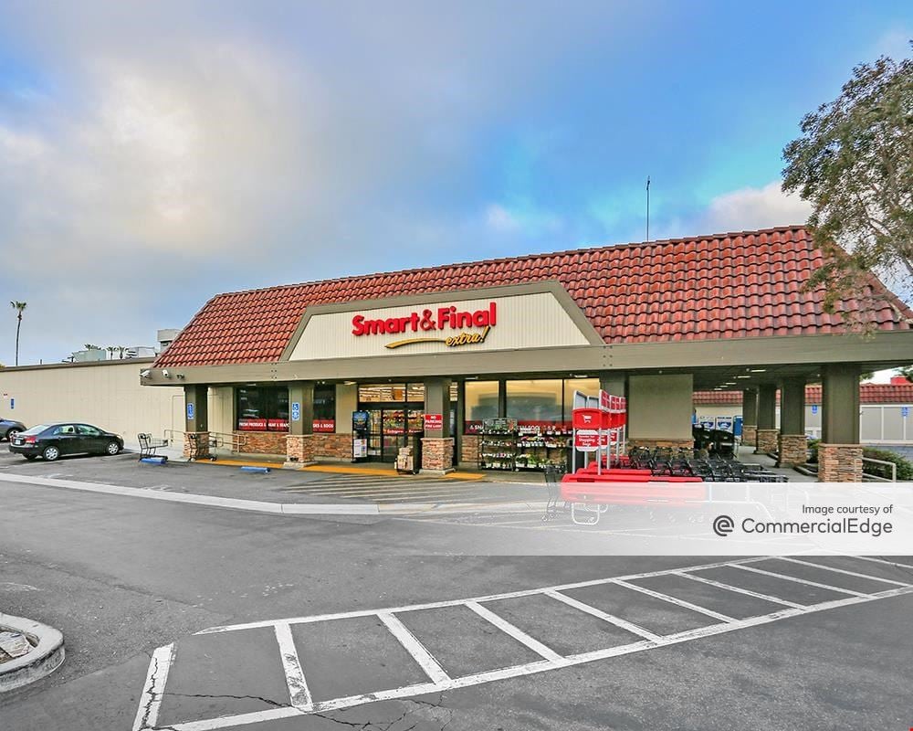 Carlsbad Village Plaza