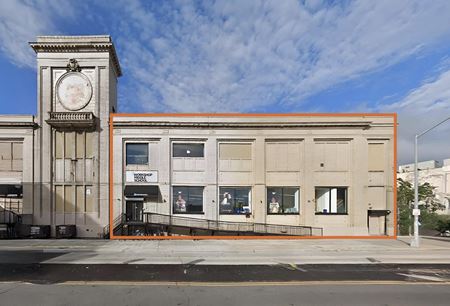 Preview of commercial space at 1100 Washington Avenue