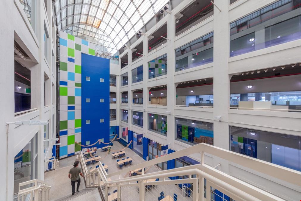 Queens Atrium
