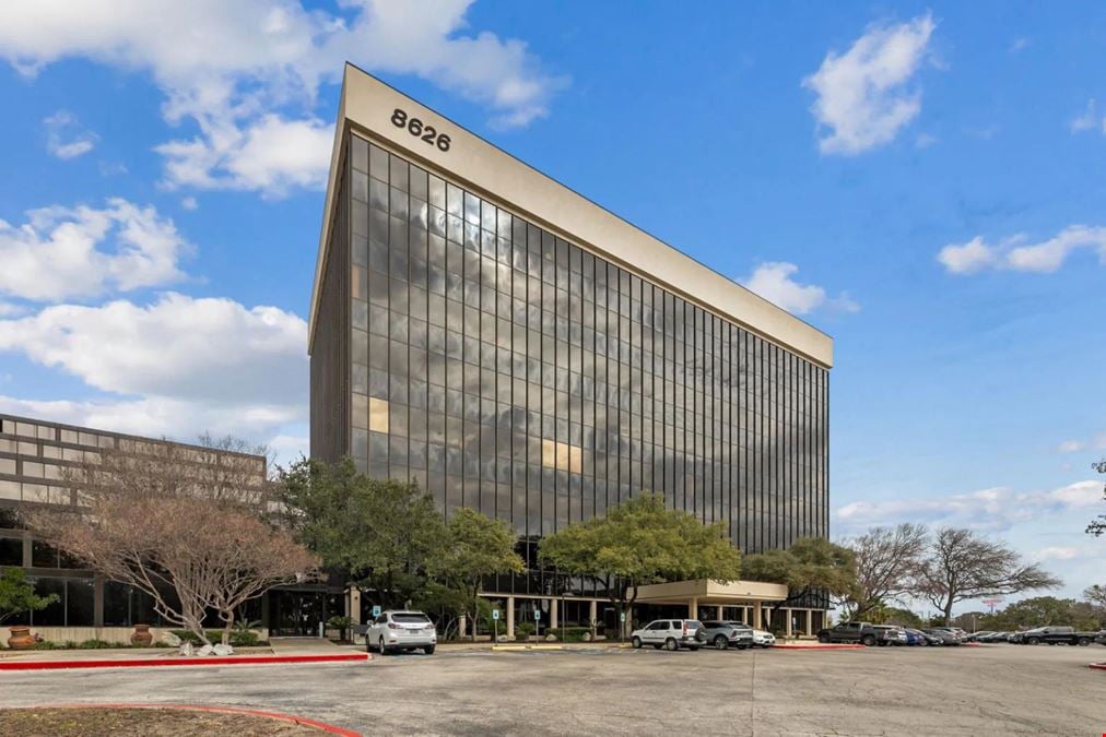 REO- 241,401 RSF Office | Value Add  | $4M+ in CapEx