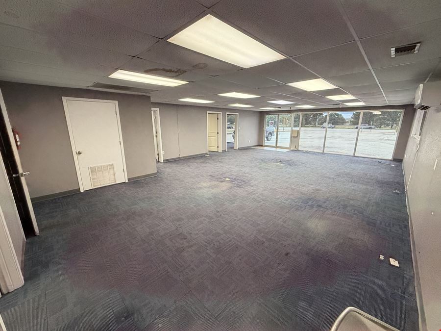 3917 S 1st St, Abilene, TX