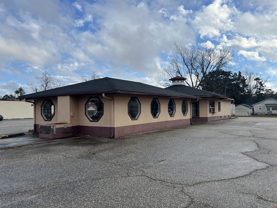 Former Restaurant Available