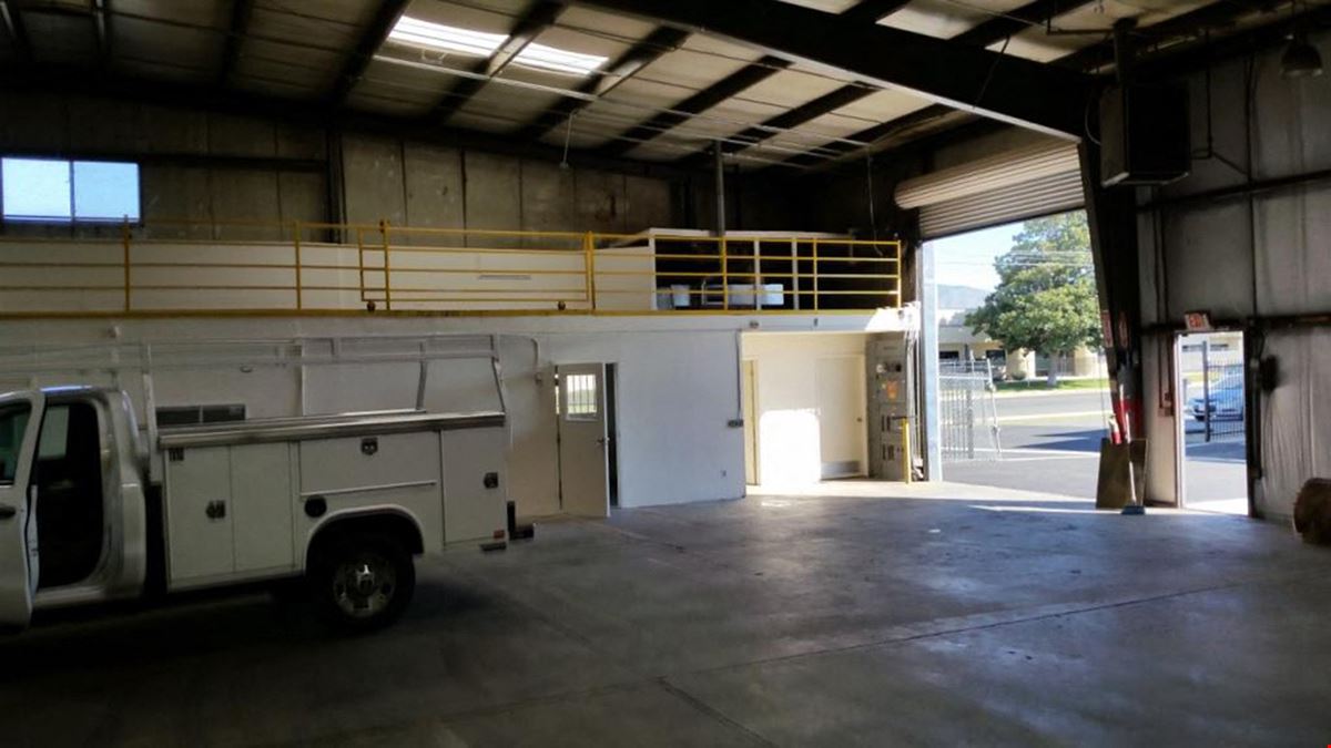 Single Tenant Manufacturing/Warehouse Property