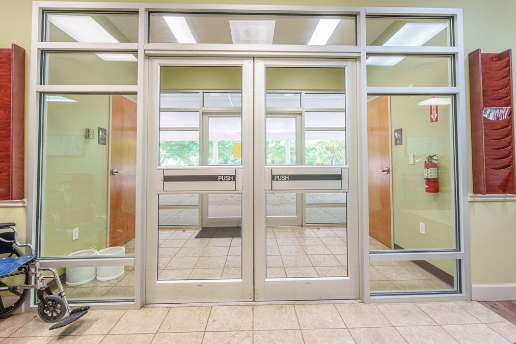 Medical Office - Cox Creek Parkway