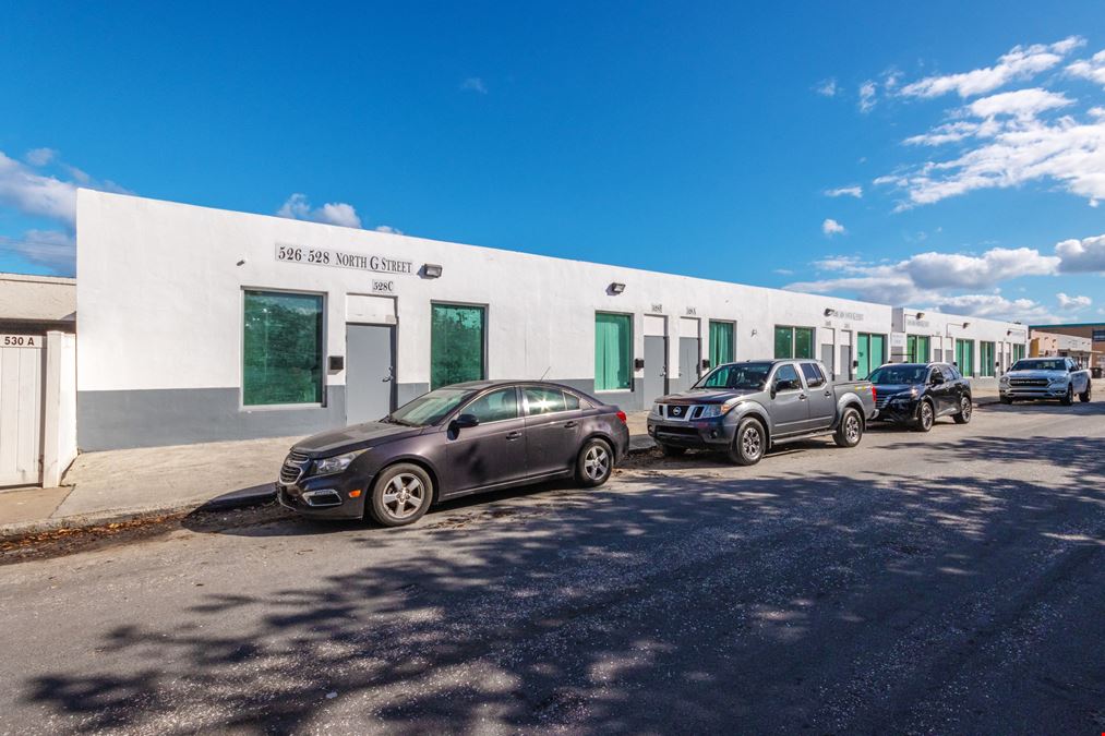 Lake Worth Small Bay Industrial Assemblage