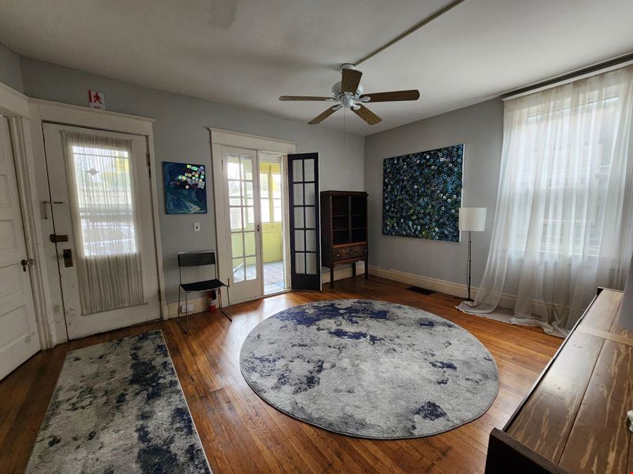 775 Elmwood
