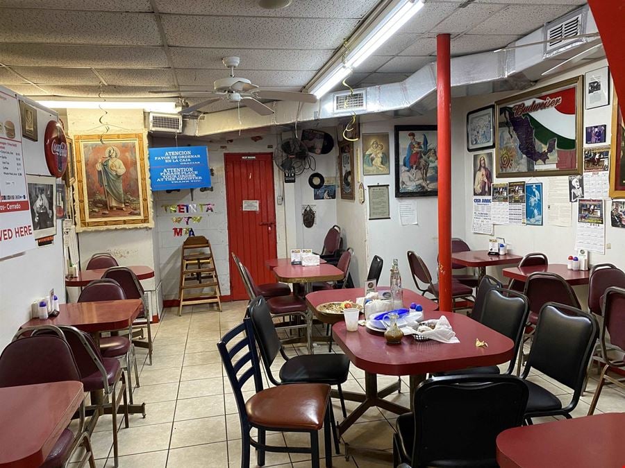 3810 E Saunders St