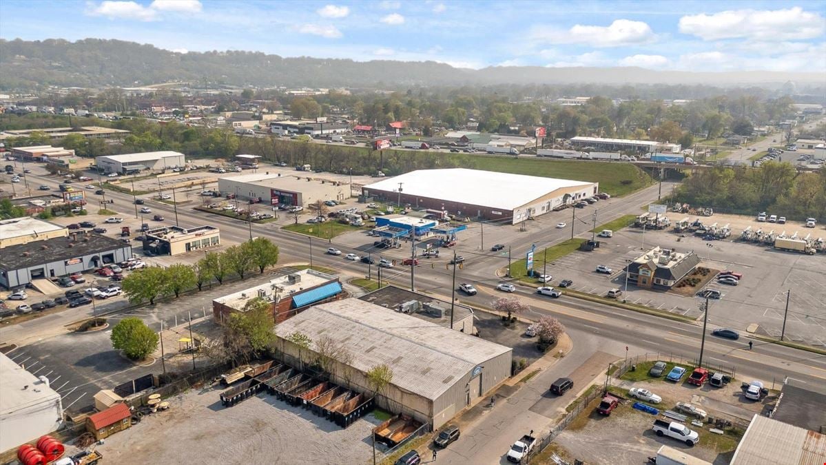 11,450 SF Industrial Flex + 4,700 SF Secured Shop