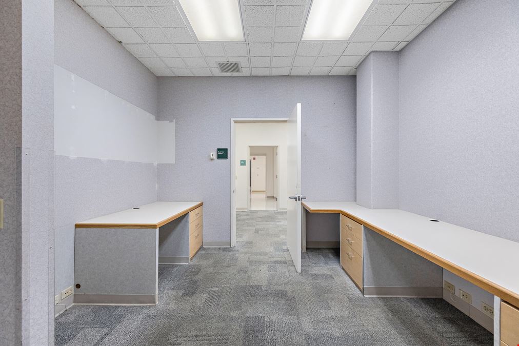 98-1247 Kaahumanu St