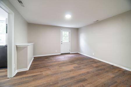Preview of commercial space at 923 Sullivant Avenue