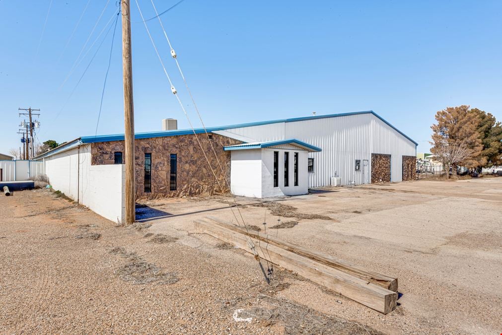 12,746 SF Shop/Office Near Hwy 385