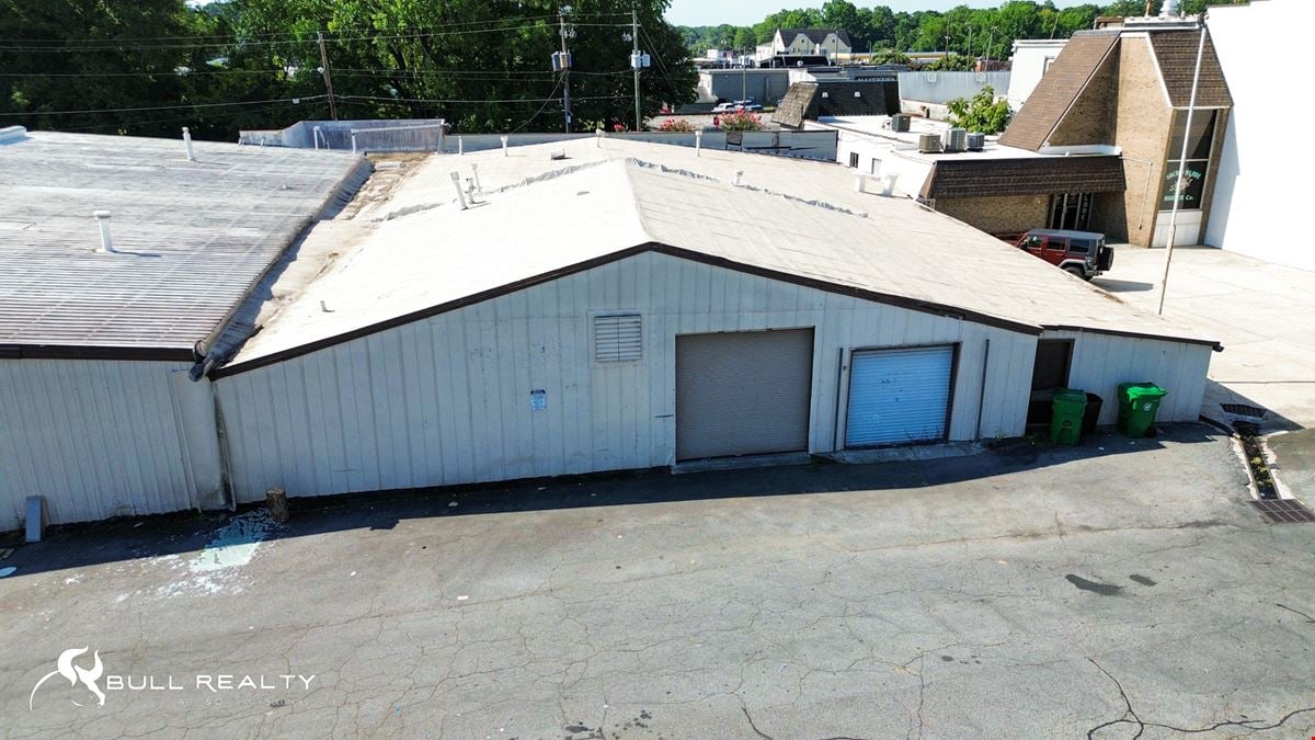 Warehouse/Showroom with Retail Frontage | ±7,554 SF | For Lease