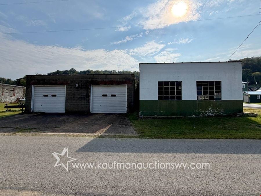 101 3rd St & 303 River St