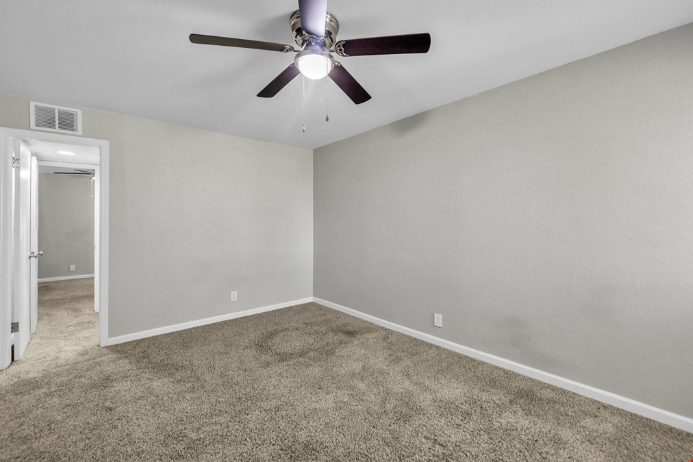 Lynndale Gardens