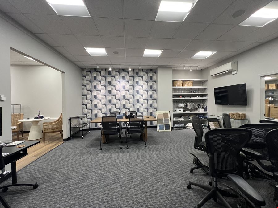 107 West Main Street, Unit 100
