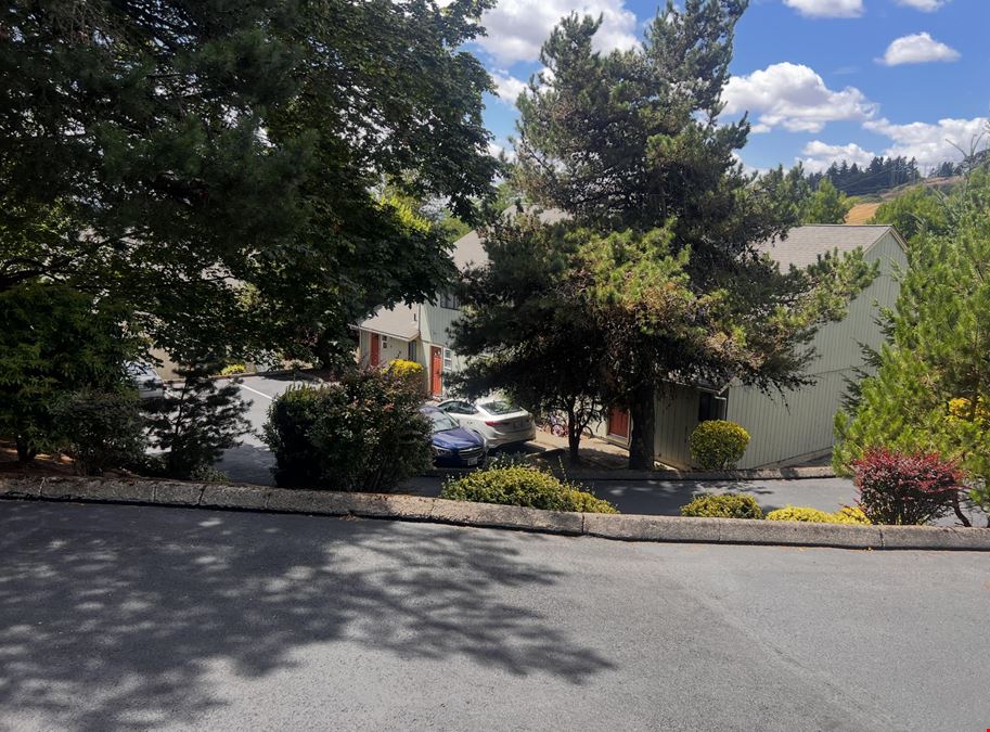College Park Apartments