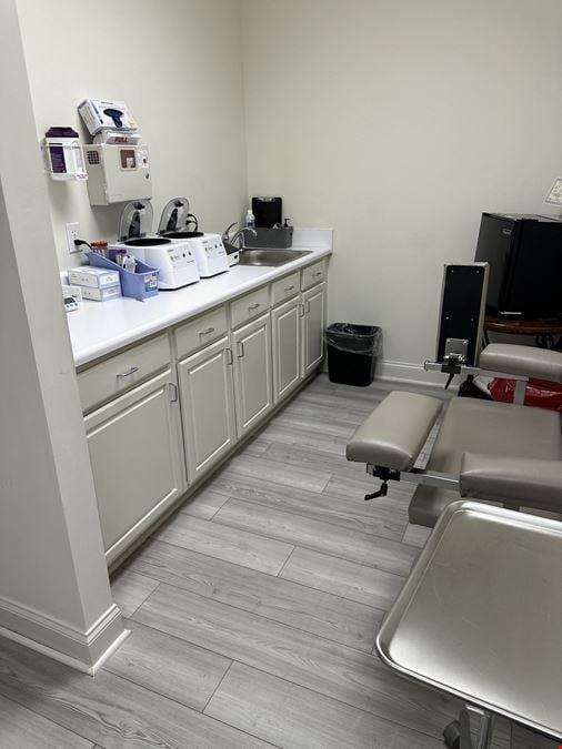 Greystone Medical Office Sublease