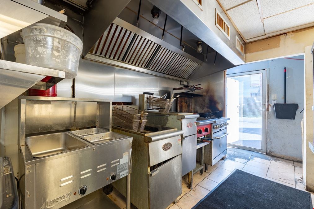 1706 Walnut Street