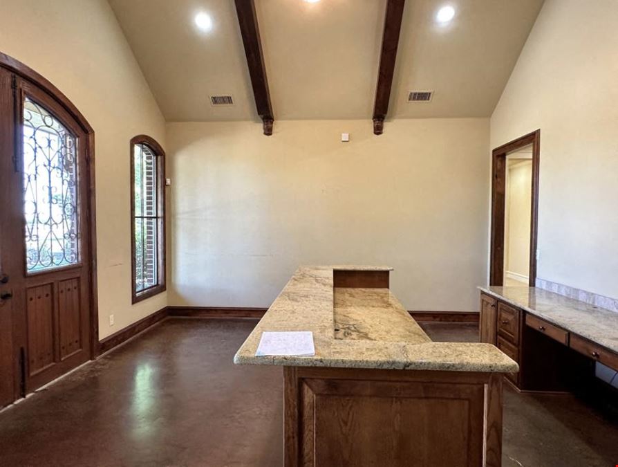 441 Lone Star Dr