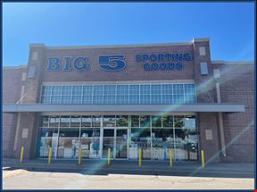 1610 Main St