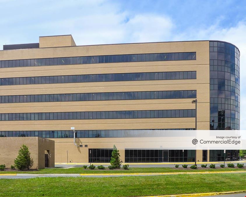 Reston Hospital Center - Pavilion II Medical Office Building