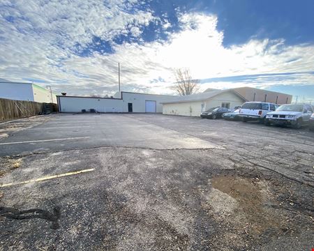 Preview of Industrial space for Rent at 1542-1546 S Market St