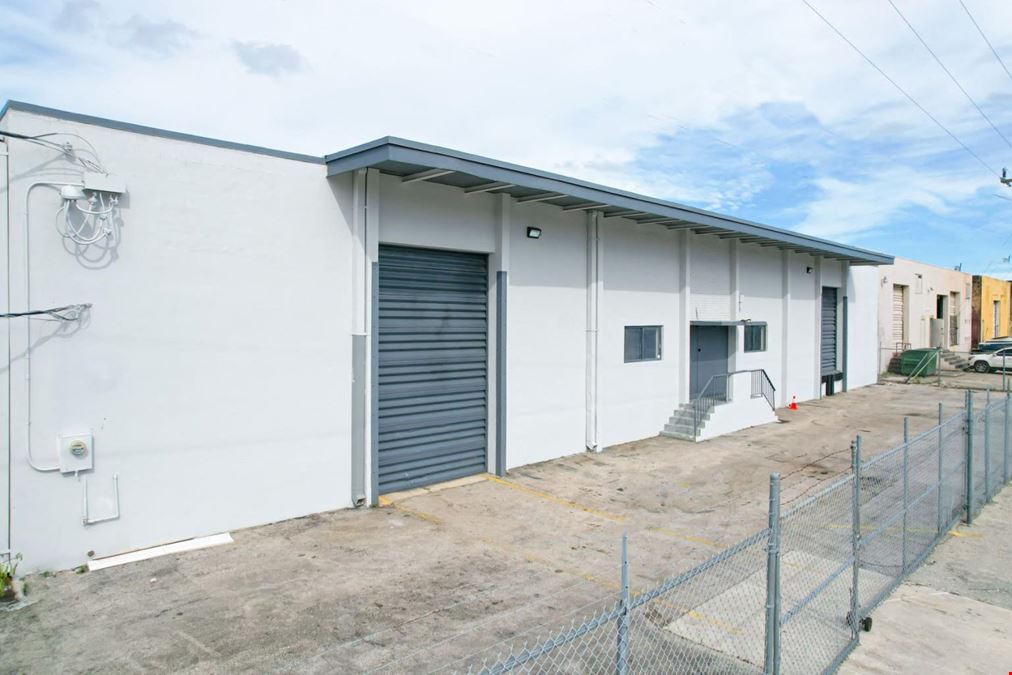 507 W 17 ST