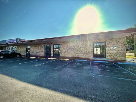 Preview of Retail space for Rent at 1612 N Pace Blvd