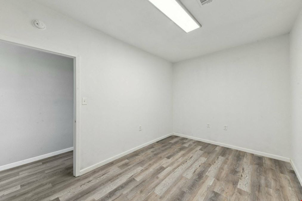 3030 Gentilly Blvd