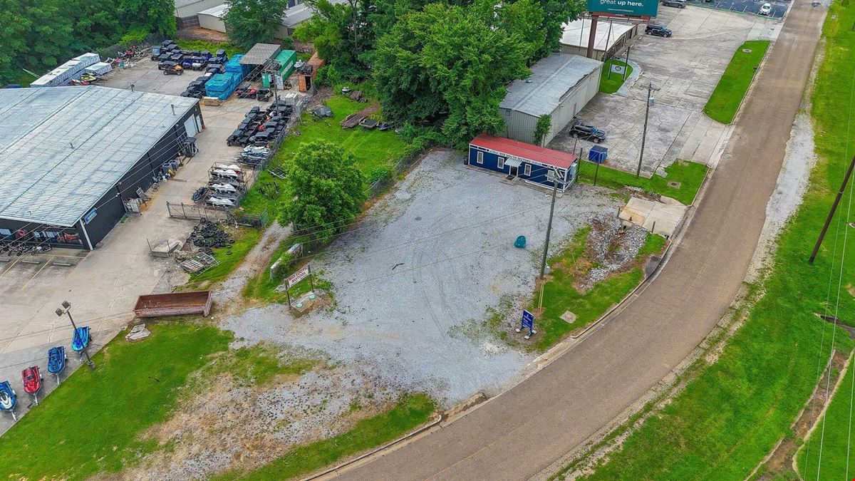 Prime Corner Lot off Beltline Rd