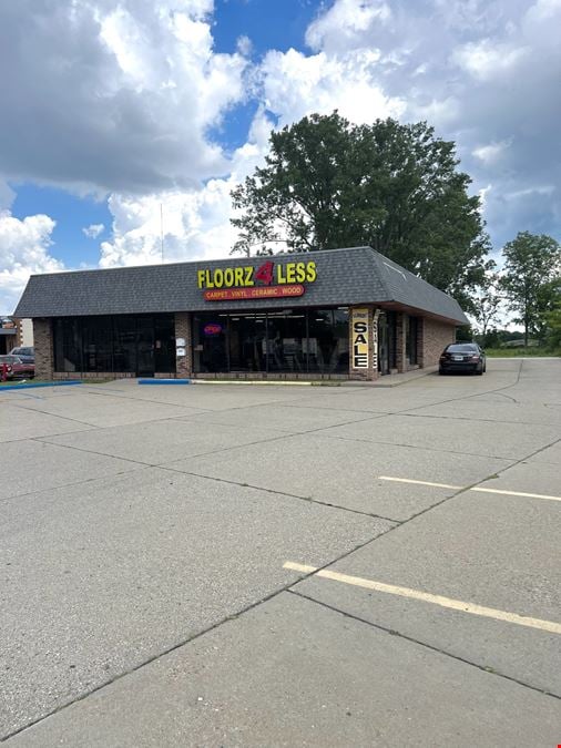 33150 Southbound Gratiot Avenue